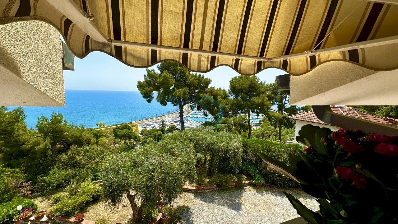 vista camere - Villa Viale Vittorio Veneto 31, Imperia - photo 1