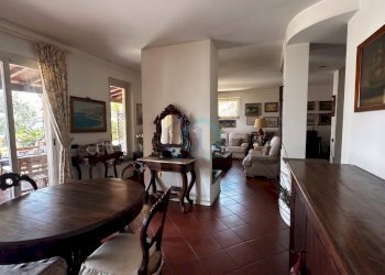 sala da pranzo - Villa Viale Vittorio Veneto 35, Imperia - photo 9