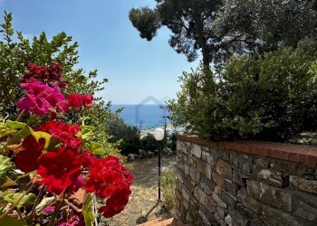 vista giardino - Villa Viale Vittorio Veneto 35, Imperia - photo 19