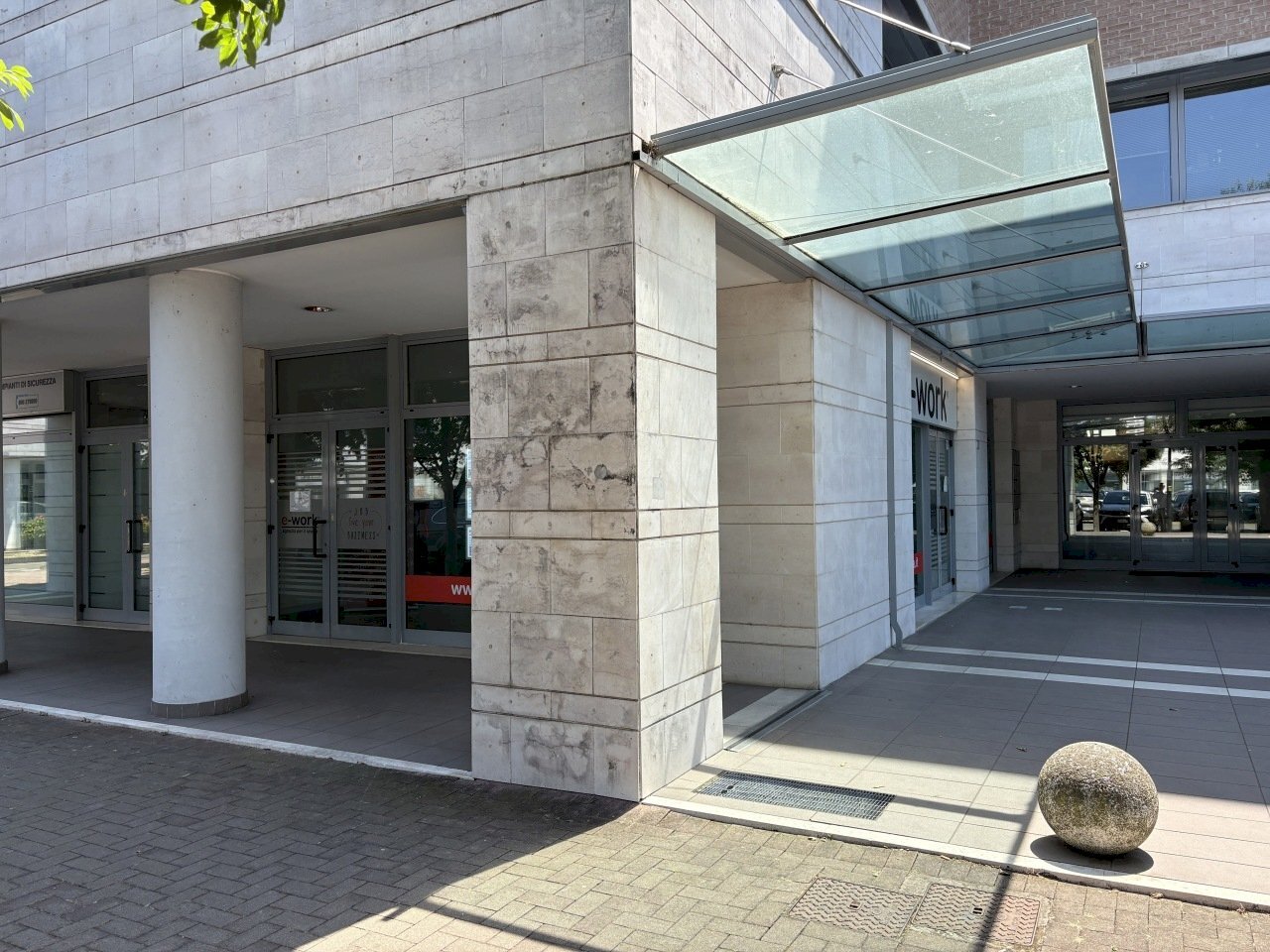 IMG_7391 - Commercial Premises Reggio nell'Emilia - photo 3