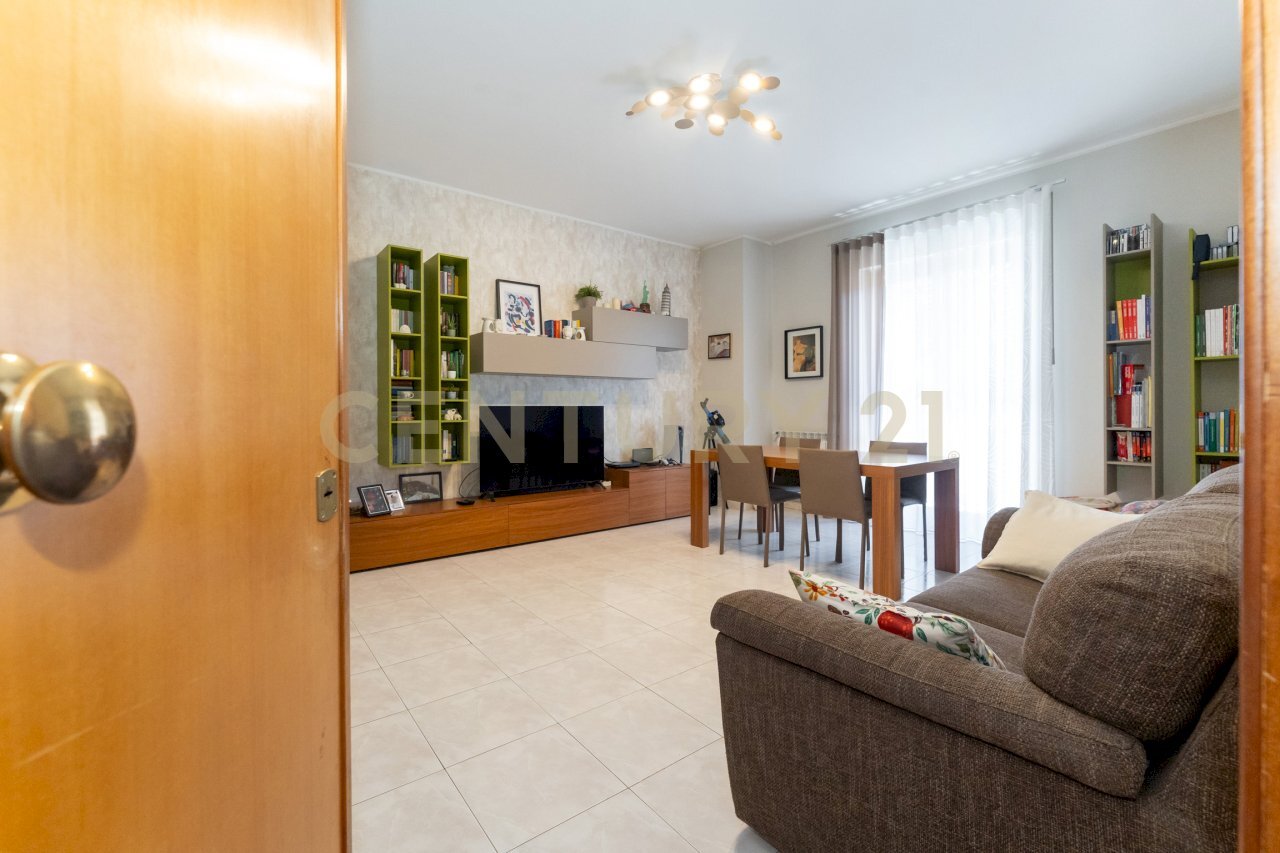 Via G.Marconi 107  (10) - Three-room apartment Via Guglielmo Marconi 107, Pedara - photo 2