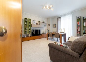 Via G.Marconi 107  (10) - Three-room apartment Via Guglielmo Marconi 107, Pedara - photo 2