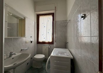 Bagno - Four-room apartment Via Morazzone Pier Francesco Mazzucchelli 21, Como - photo 9