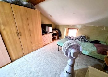camera matrimoniale - Three-room apartment Via Paolo Anfossi 66B, Genova (neighborhood Pontedecimo) - photo 16