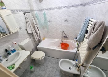 bagno - Three-room apartment Via Paolo Anfossi 66B, Genova (neighborhood Pontedecimo) - photo 18