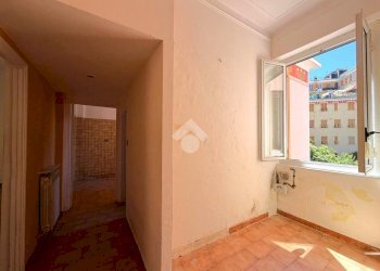 Appartamento Via Sapri, Genova (zona Lagaccio) - foto 4