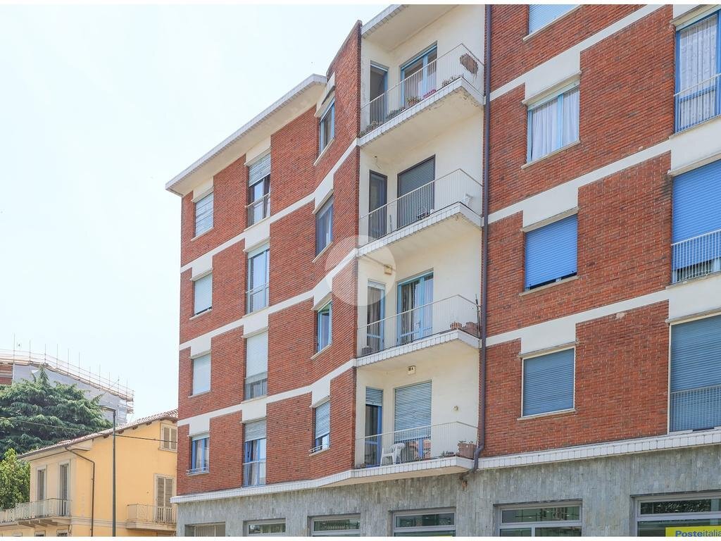 Four-room apartment Via Borgomasino, Torino (neighborhood Lucento) - photo 2