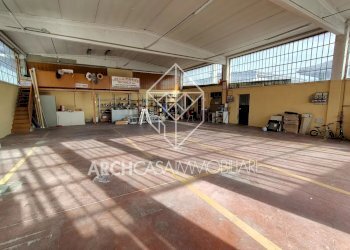 interno - Shed Boves - photo 1