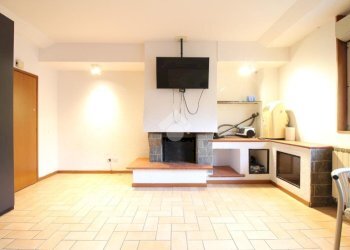 Four-room apartment Via Caduti di Melissa, Casalecchio di Reno - photo 13