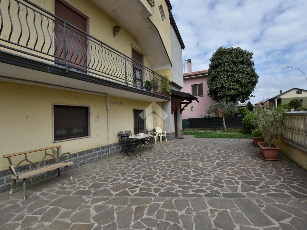 Three-room apartment Via milano, Paullo - photo 2