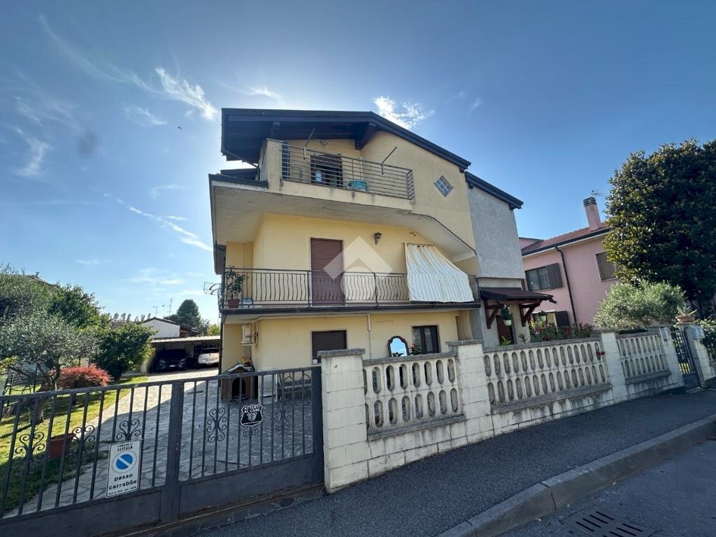Three-room apartment Via milano, Paullo - photo 3