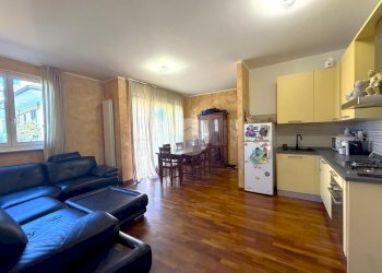 Three-room apartment Piazza Sandro Pertini, Santo Stefano Ticino - photo 4