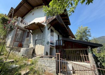 Semi-detached house Borgata Bertassi, Rubiana - photo 2