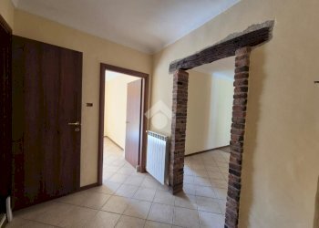 Three-room apartment Via Maggiore de Alessandris, Ponti - photo 4
