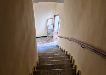 Three-room apartment Via Maggiore de Alessandris, Ponti - photo 15