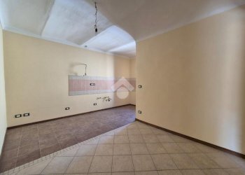 Three-room apartment Via Maggiore de Alessandris, Ponti - photo 20