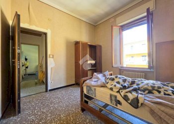 Three-room apartment Via Antonio Gramsci, Acqui Terme - photo 8