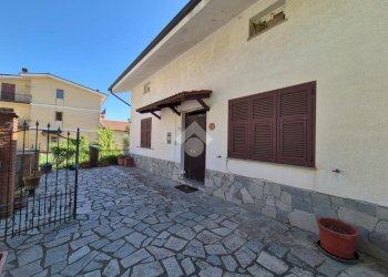 Villa Località Piancastagna, Ponzone - photo 3