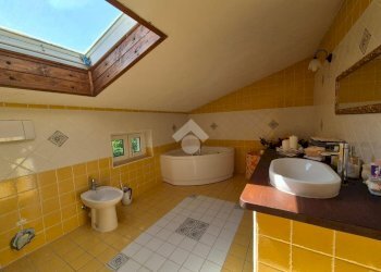 Villa Località Piancastagna, Ponzone - photo 23