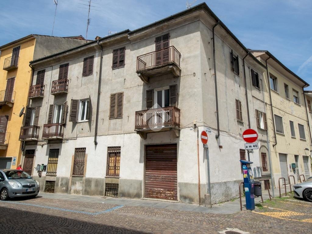 Appartamento Via Ruffino Aliora, Casale Monferrato - foto 1