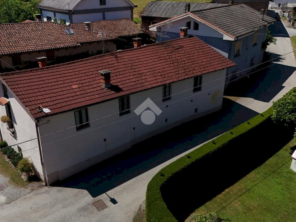 Semi-detached house Via Bonanate, Pagno - photo 1
