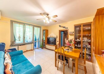 Two-room apartment Via Piave, Rescaldina - photo 2