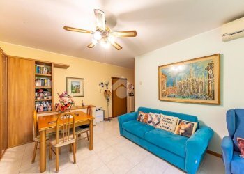 Two-room apartment Via Piave, Rescaldina - photo 5