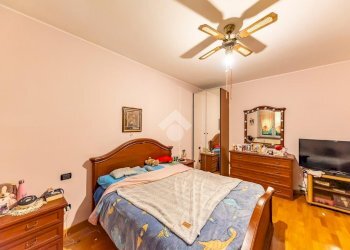 Two-room apartment Via Piave, Rescaldina - photo 15