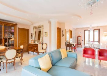 Villa a Schiera Besana in Brianza - foto 1