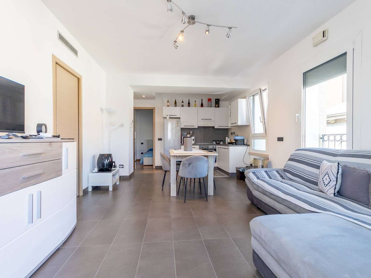 Three-room apartment Seregno - photo 2