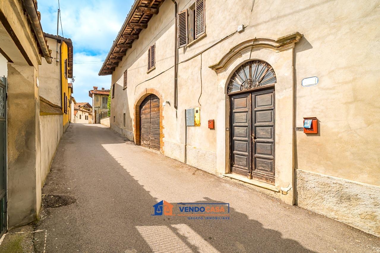 Casa indipendente Novello - foto 1