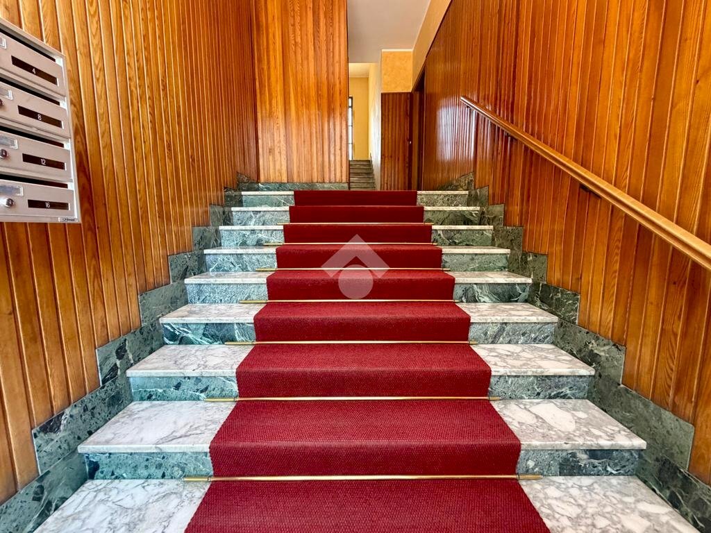 Four-room apartment Via monte bianco, Moncalieri - photo 2