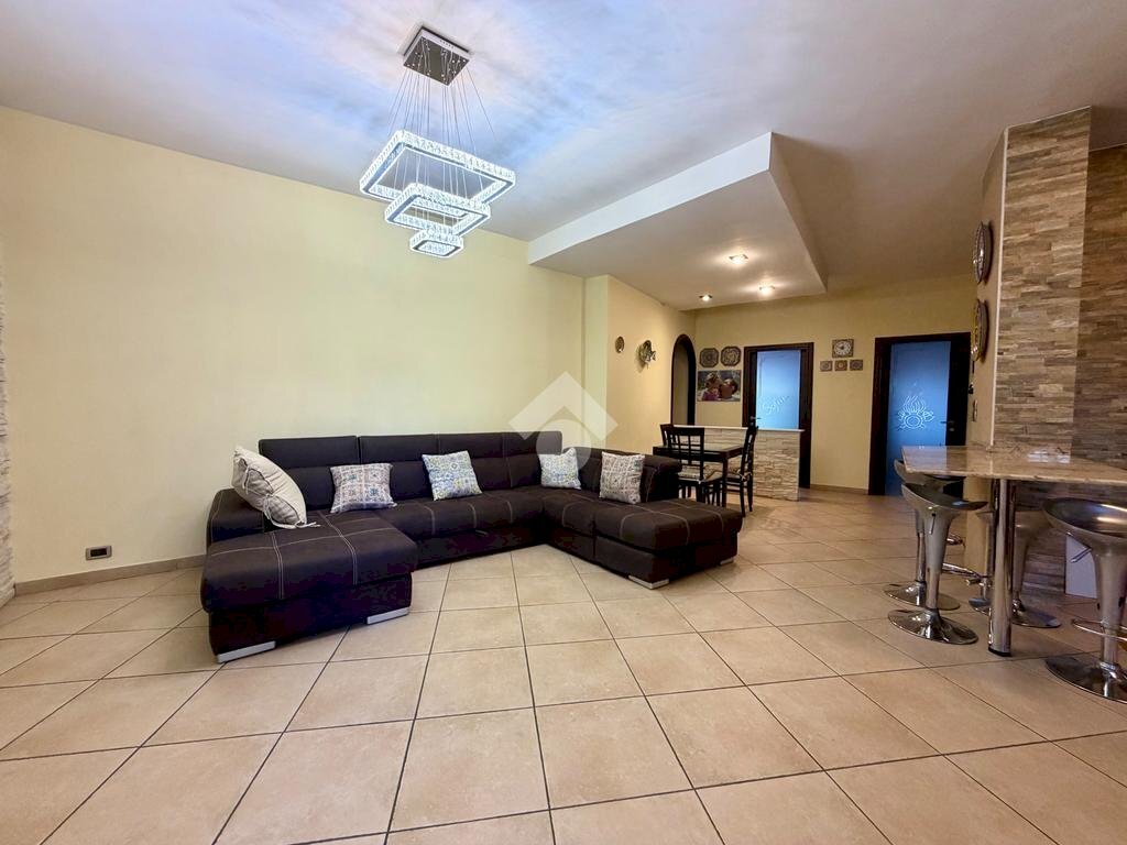 Four-room apartment Via monte bianco, Moncalieri - photo 3