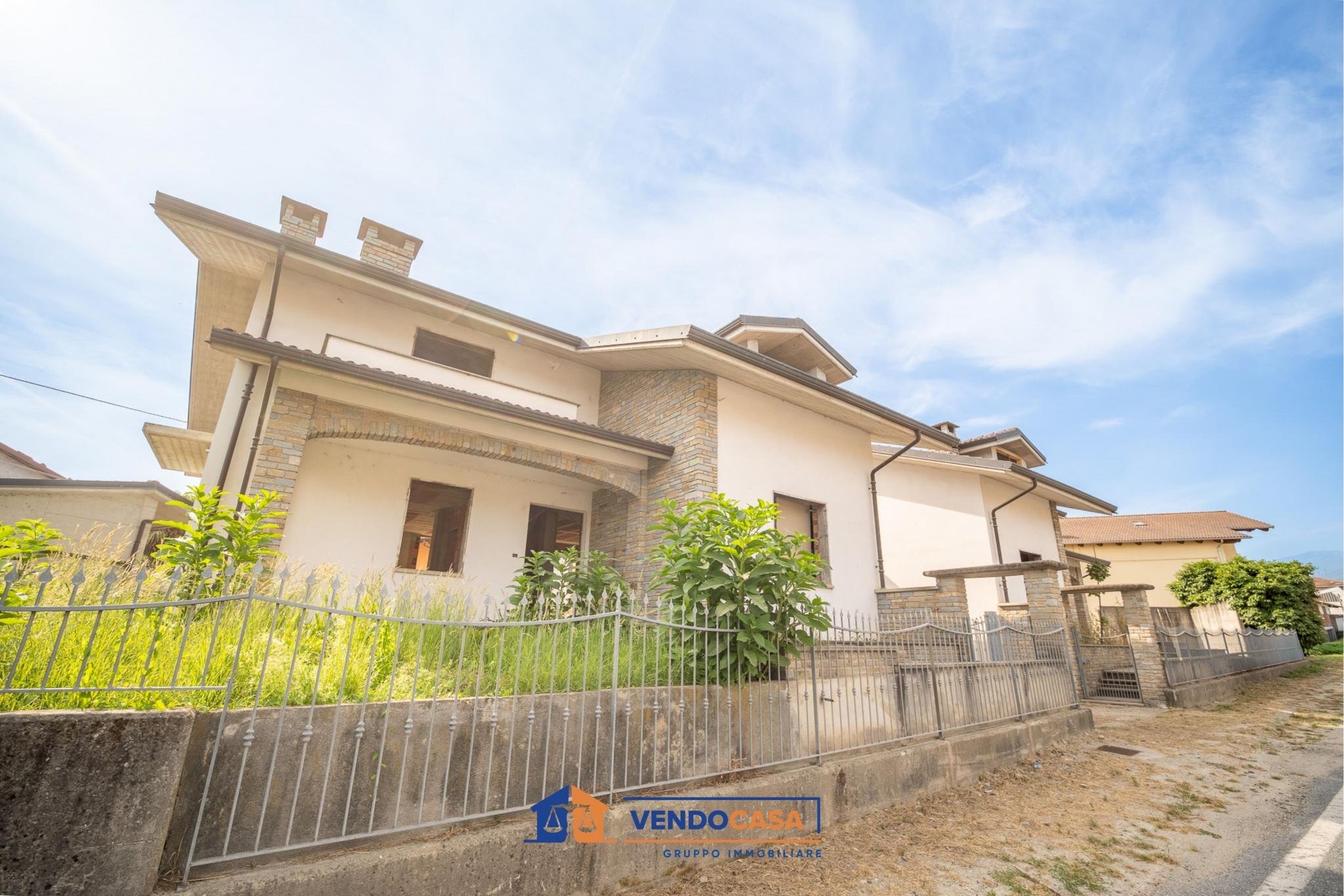 Independent house Bagnolo Piemonte - photo 3