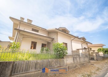 Independent house Bagnolo Piemonte - photo 3