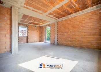 Independent house Bagnolo Piemonte - photo 9