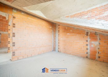 Independent house Bagnolo Piemonte - photo 21