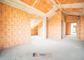 Independent house Bagnolo Piemonte - photo 22