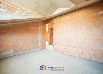 Independent house Bagnolo Piemonte - photo 25