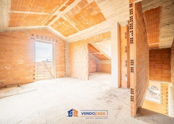 Independent house Bagnolo Piemonte - photo 28