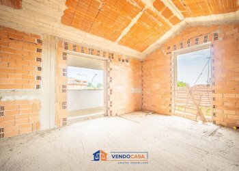 Independent house Bagnolo Piemonte - photo 29