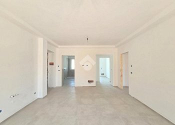 Portion of a house Via camillo cavour, Alpignano - photo 5