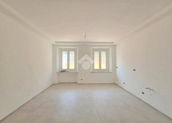 Portion of a house Via camillo cavour, Alpignano - photo 6