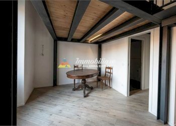 Portion of a house VIA MONTEFIORNO AD.ZE, Bologna - photo 1