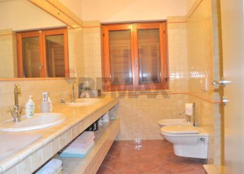 Trilocale via carlo marre', 6 
 Borzonasca, Borzonasca - foto 11