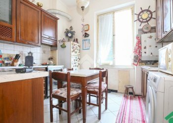 Appartamento Via Merano, Genova (zona Sestri Ponente) - foto 5