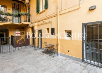 Trilocale Bologna (zona Santo Stefano) - foto 3