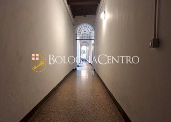 Trilocale Bologna (zona Santo Stefano) - foto 10