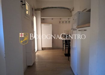 Trilocale Bologna (zona Santo Stefano) - foto 27