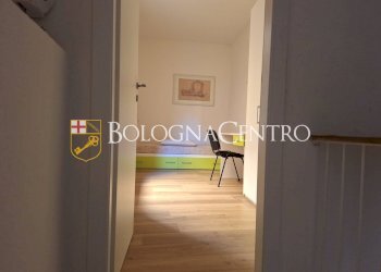 Trilocale Bologna (zona Santo Stefano) - foto 30
